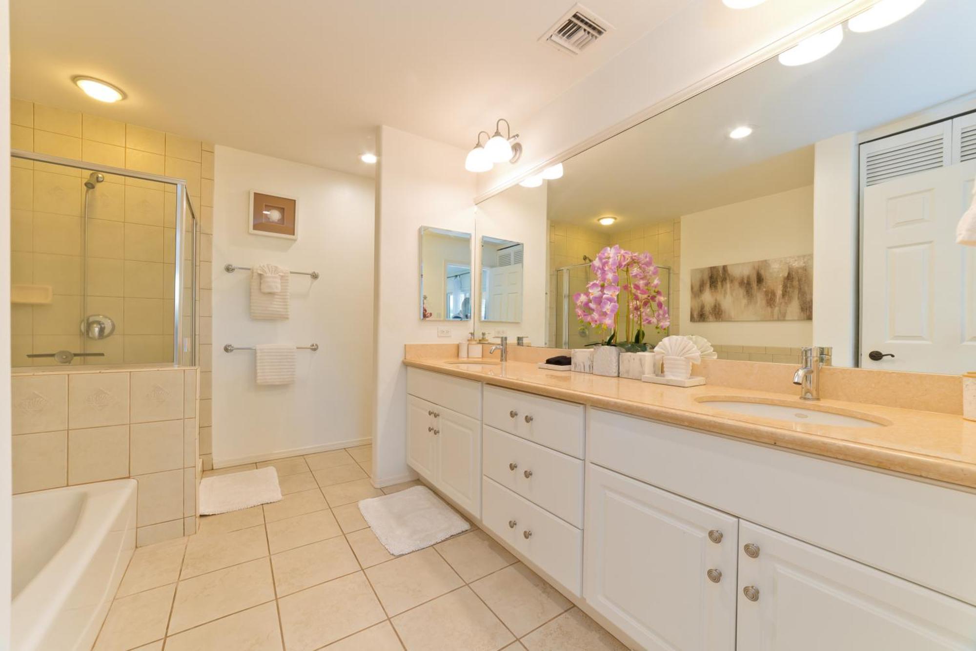 וויקולואה Hilton Pool Pass Included - Stylish Central Villa Mins To Beach Pool & Spa מראה חיצוני תמונה