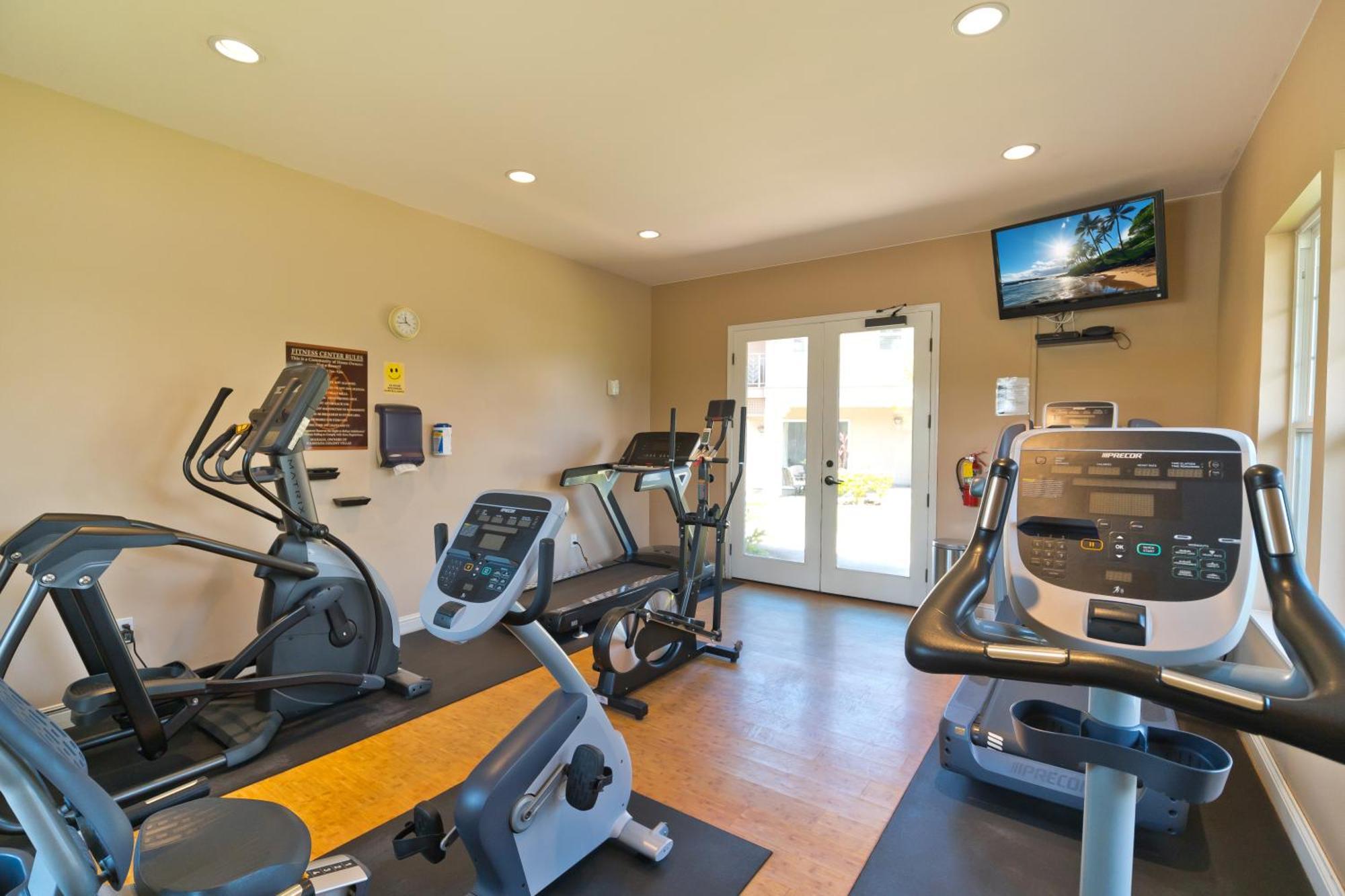 וויקולואה Hilton Pool Pass Included - Stylish Central Villa Mins To Beach Pool & Spa מראה חיצוני תמונה