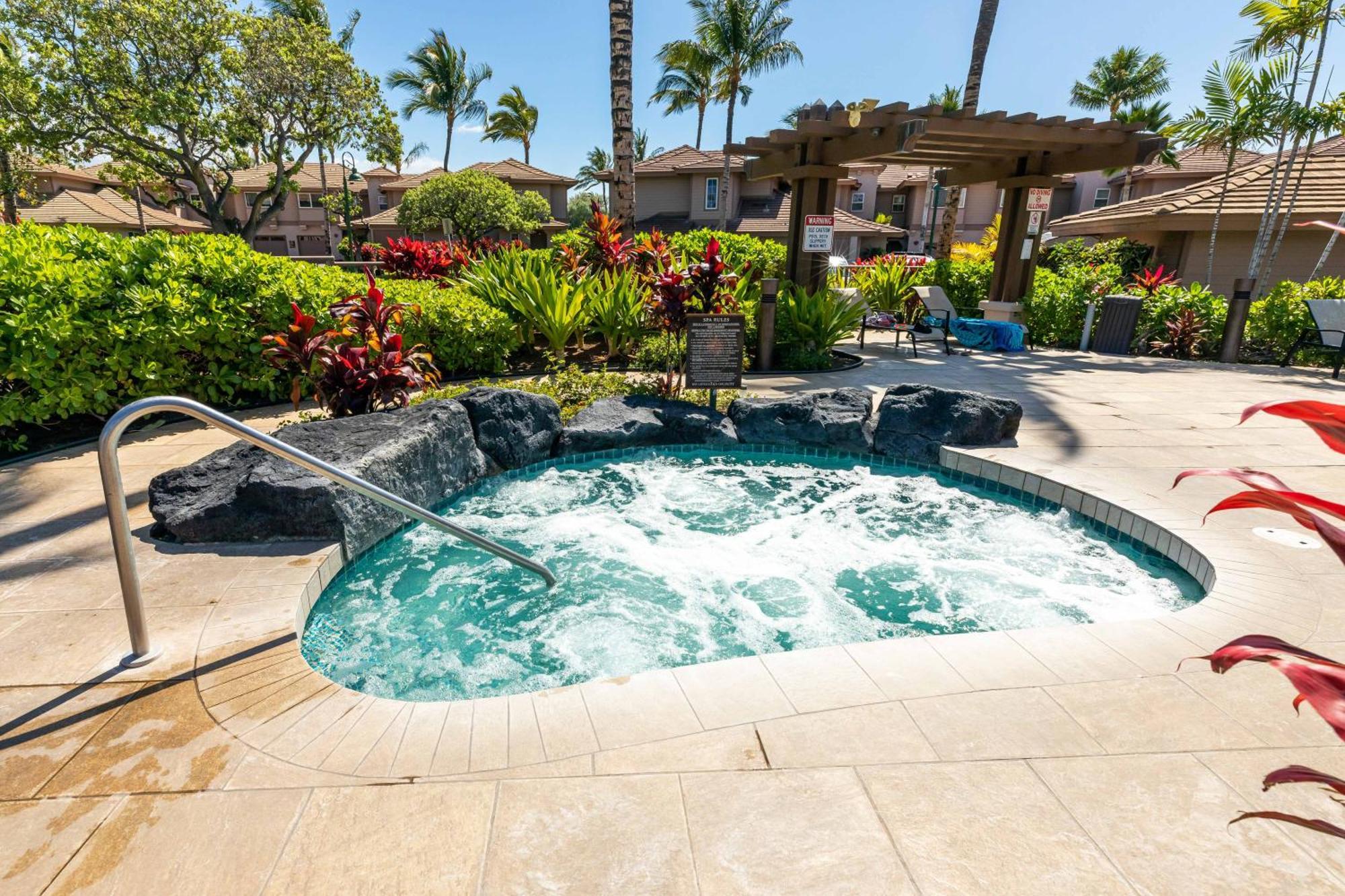 וויקולואה Hilton Pool Pass Included - Stylish Central Villa Mins To Beach Pool & Spa מראה חיצוני תמונה